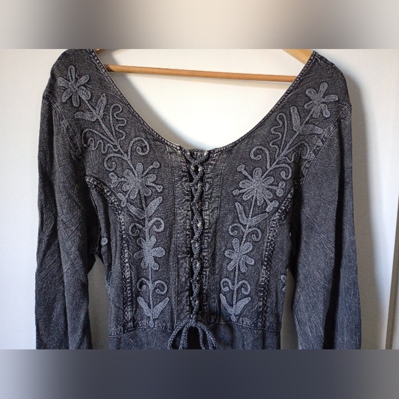 NWT Sacred Threads Gray Embroidered Boho Gypsy Dress Size L / XL - Picture 2 of 14